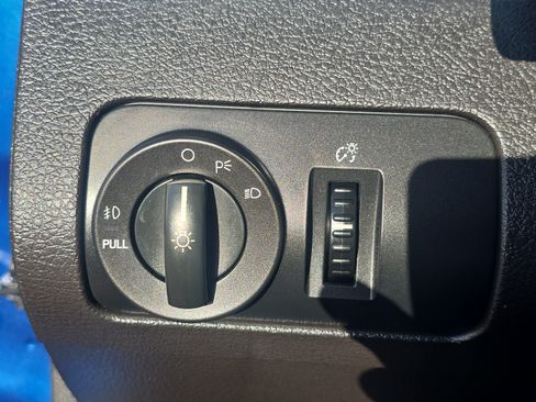 Used 2008 Ford Mustang GT Premium RWD image 21