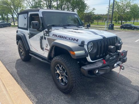 Used 2018 Jeep Wrangler Rubicon AWD/4WD image 8