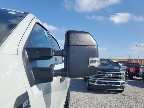 New 2026 Ford F250 XLT w/ Tremor Off-Road Package AWD/4WD image 5