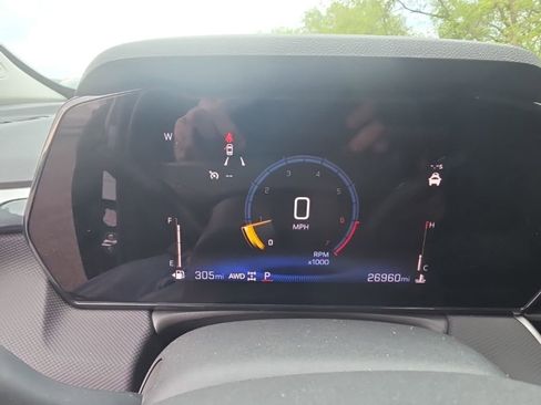 Used 2025 Chevrolet TrailBlazer LT AWD/4WD image 19