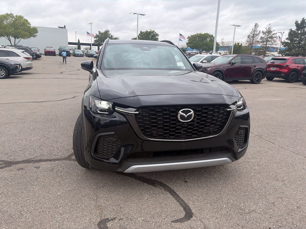Used 2025 MAZDA CX-70 Plug-In Hybrid w/ Premium Plus AWD/4WD image 5