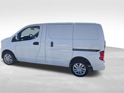 Used 2020 Nissan NV200 SV image 14