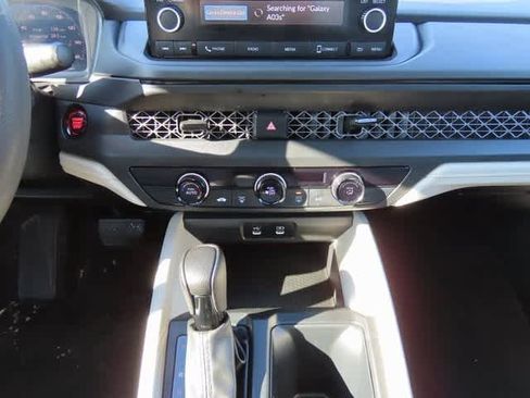 Certified 2023 Honda Accord LX image 19