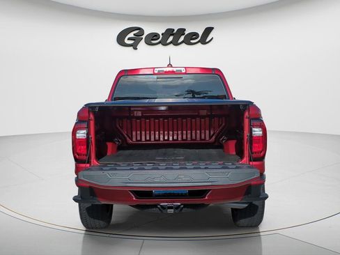 Used 2023 GMC Canyon AT4 w/ AT4 Premium Package AWD/4WD image 9