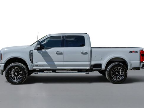Used 2025 Ford F250 Lariat AWD/4WD image 10
