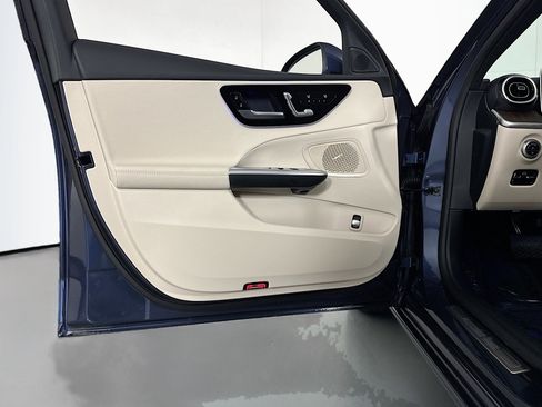 New 2026 Mercedes-Benz C 300 Sedan image 20