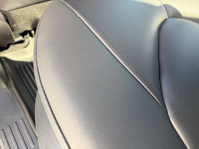 Used 2024 Toyota Highlander XLE FWD image 15
