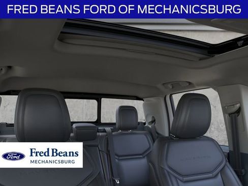 New 2025 Ford Maverick Lariat w/ Black Appearance Package AWD/4WD image 12