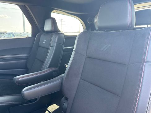 Used 2023 Dodge Durango R/T w/ Tow 'N Go Package AWD/4WD image 11