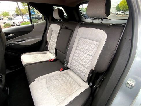 Used 2023 Chevrolet Equinox LS w/ LS Convenience Package image 20