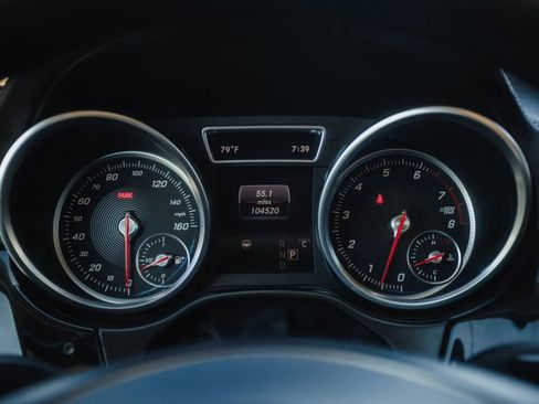 Used 2018 Mercedes-Benz GLS 550 4MATIC w/ Driver Assistance Package image 19