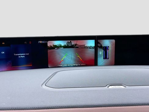 Used 2025 Lincoln Navigator Reserve image 14