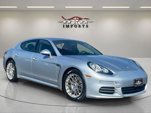 Used 2014 Porsche Panamera image 10