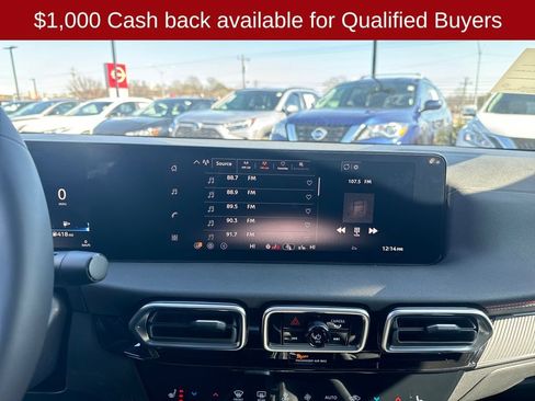 New 2026 Nissan Sentra SR w/ SR Premium Package FWD image 20