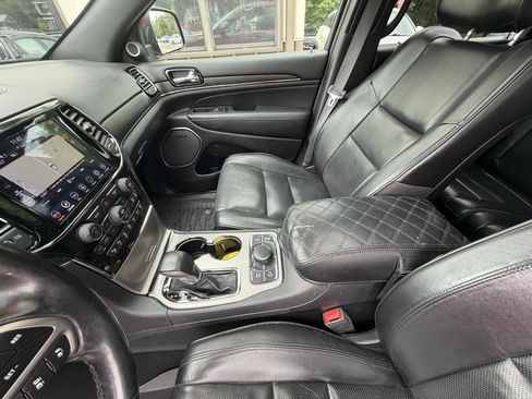 Used 2019 Jeep Grand Cherokee High Altitude AWD/4WD image 15