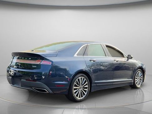 Used 2017 Lincoln MKZ Premiere FWD image 8