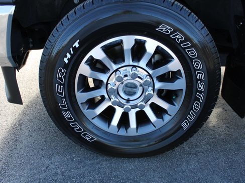 Used 2022 Ford F250 Lariat w/ Lariat Value Package image 17