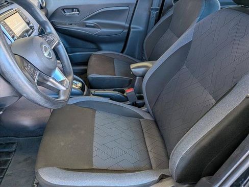 Used 2024 Nissan Versa SV FWD image 14