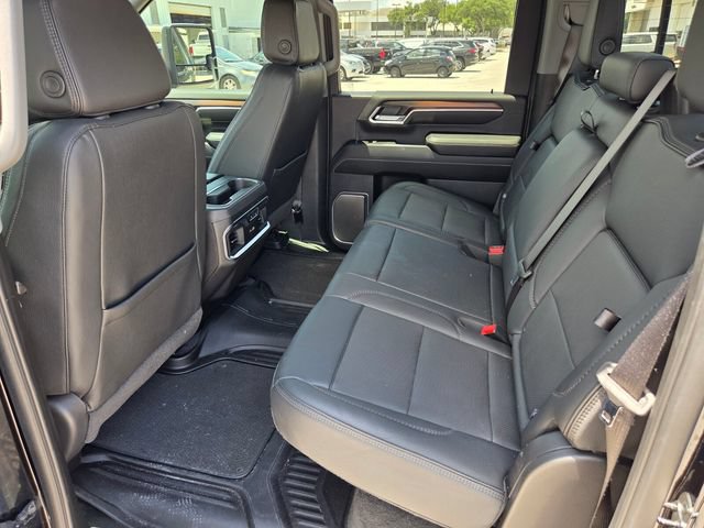 Used 2025 GMC Sierra 2500 Denali w/ Denali Reserve Package AWD/4WD image 10