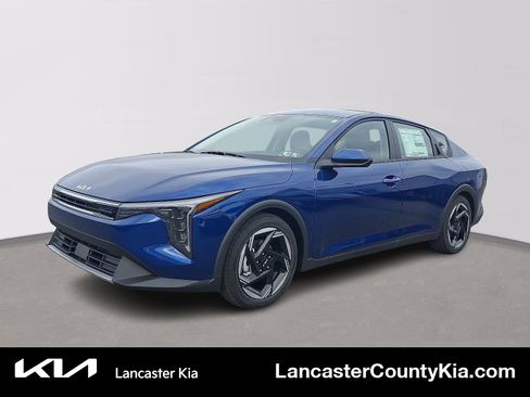 New 2025 Kia K4 EX image 1