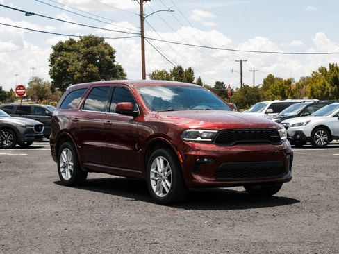 Used 2021 Dodge Durango GT w/ Trailer Tow Group IV AWD/4WD image 3