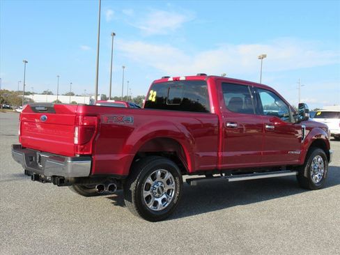 Used 2022 Ford F250 Lariat w/ Chrome Package image 6