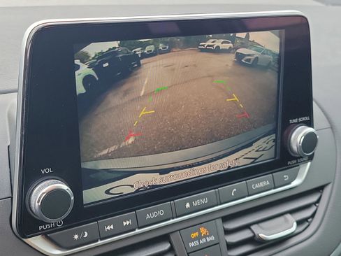 Certified 2025 Nissan Altima 2.5 S image 10