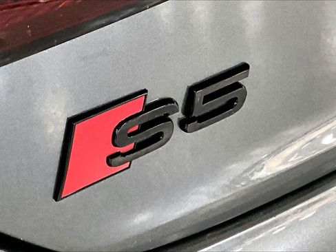 Used 2024 Audi S5 Premium Plus image 31