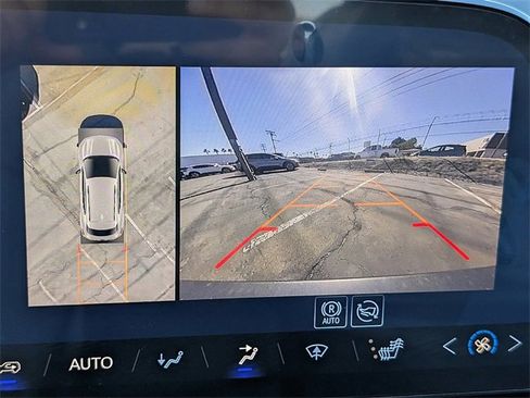 New 2026 Chevrolet Equinox EV LT image 23