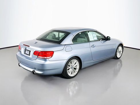 Used 2010 BMW 335i Convertible RWD image 7