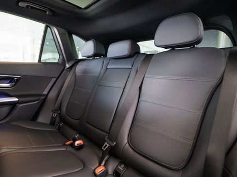 New 2026 Mercedes-Benz GLC 300 4MATIC image 31