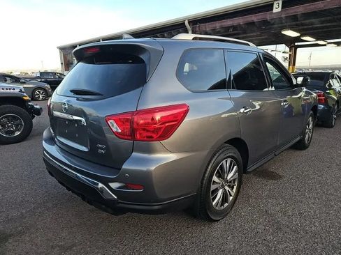 Used 2019 Nissan Pathfinder SV w/ SV Tech Package AWD/4WD image 2