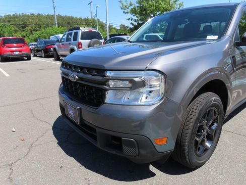 Used 2022 Ford Maverick XLT w/ Equipment Group 300A Standard AWD/4WD image 11