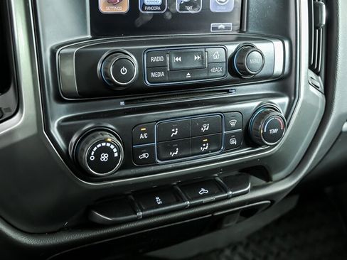 Used 2016 Chevrolet Silverado 1500 LT RWD image 23