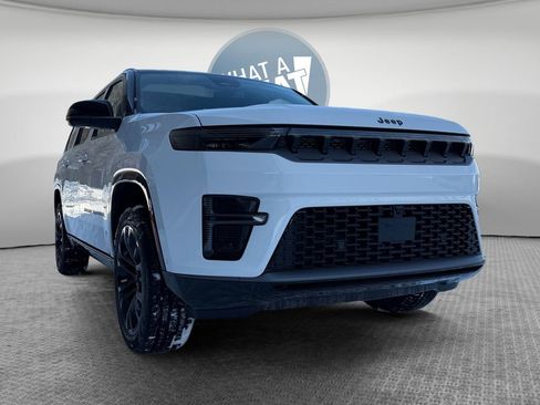 New 2026 Jeep Grand Wagoneer L Summit AWD/4WD image 2