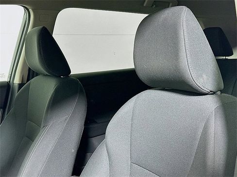 Used 2024 Nissan Rogue S image 19