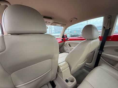 Used 2016 Volkswagen Beetle 1.8T SE image 24