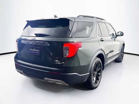 Used 2022 Ford Explorer XLT w/ Equipment Group 202A image 6