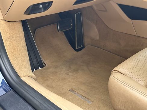 Used 2014 Porsche 911 Carrera image 32