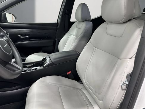 Certified 2026 Hyundai Santa Cruz SEL FWD image 15