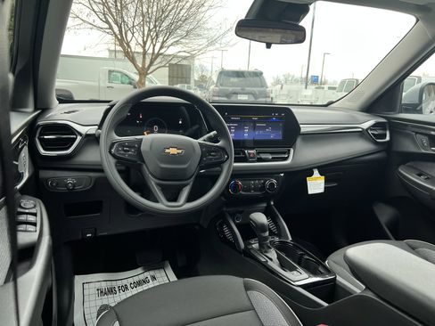 New 2026 Chevrolet TrailBlazer LT w/ LPO, Blackout Package image 17