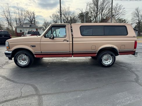 Used 1994 Ford F150 XL image 4