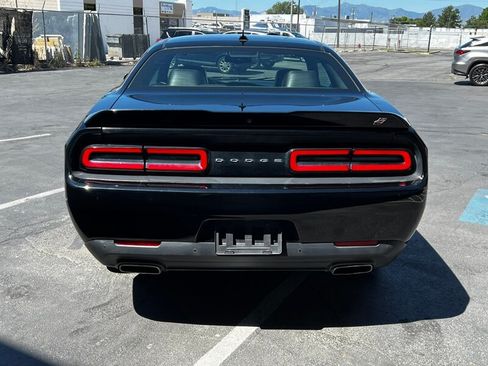 Used 2018 Dodge Challenger GT w/ GT Interior Package AWD/4WD image 6