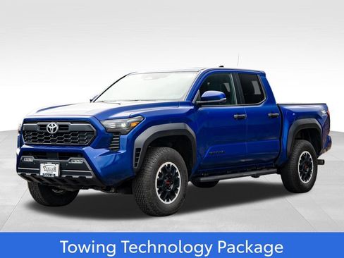 Certified 2024 Toyota Tacoma TRD Off-Road w/ TRD Off Road Premium Package image 3