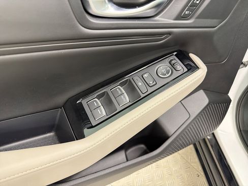 Used 2023 Honda Accord Touring image 22
