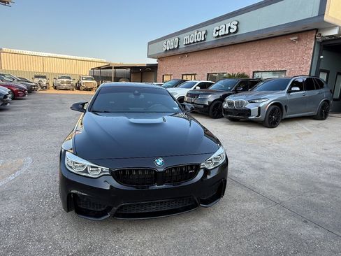 Used 2015 BMW M4 Convertible RWD image 11
