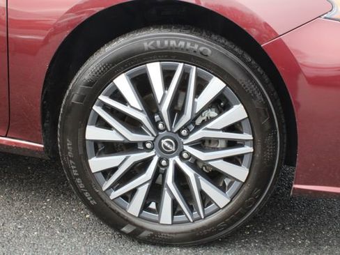 Used 2025 Nissan Altima 2.5 SV image 20