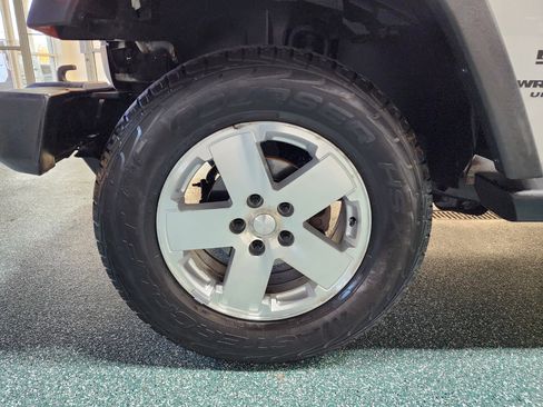 Used 2016 Jeep Wrangler Unlimited Sport w/ Quick Order Package 24S image 12