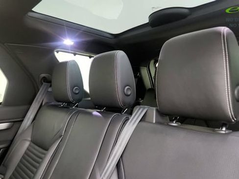 Used 2023 Land Rover Discovery S R-Dynamic AWD/4WD image 48