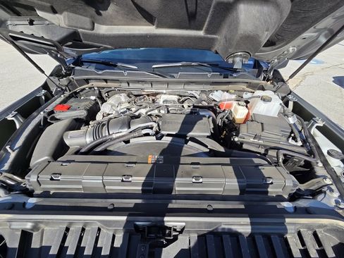 Used 2026 GMC Sierra 2500 AT4X image 31